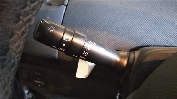 mando intermitencia toyota yaris ksp9scp9nlp9