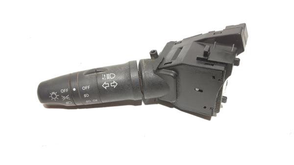mando de luces nissan almera tino v10m 052000