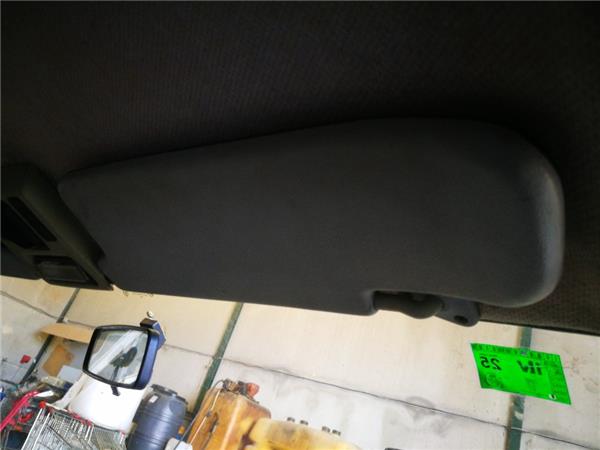 parasol derecho peugeot 205 berlina 021983 1