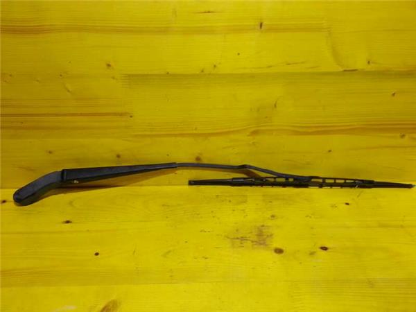 brazo limpiaparabrisas delantero derecho volv