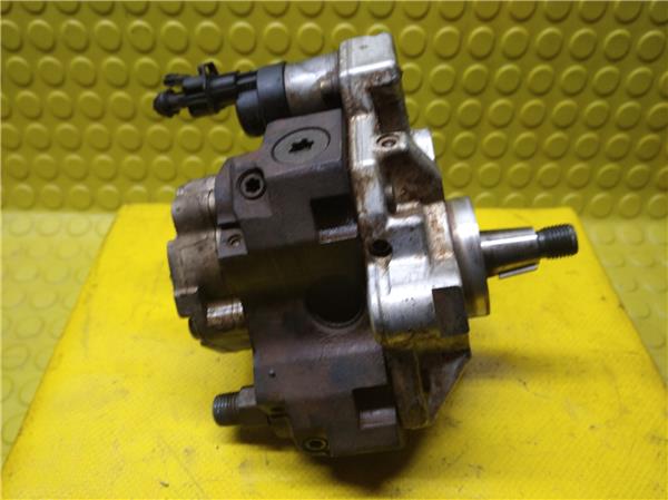 bomba inyectora opel astra g berlina 17 16v c