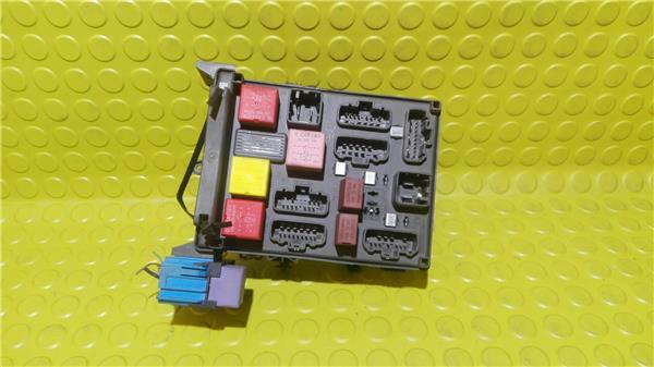 caja reles renault laguna ii 19 dci d 120 cv