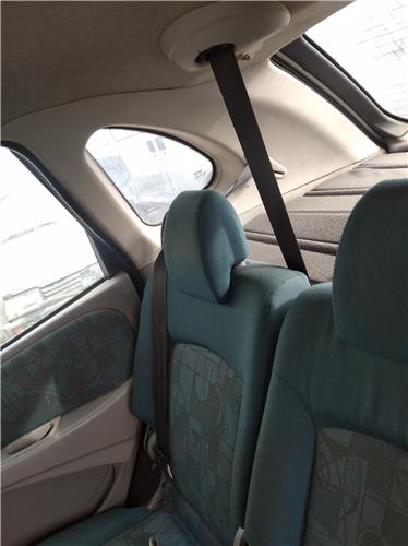 cinturon seguridad trasero derecho nissan alm