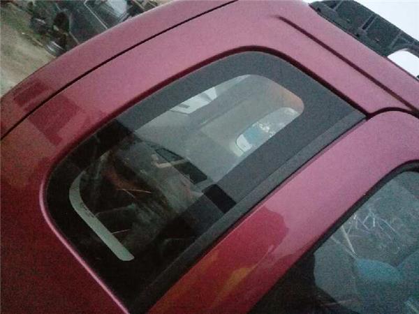 luna fija puerta trasera derecha opel agila 1