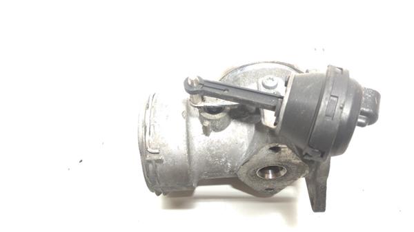 egr audi a4 berlina 8e 122001 19 tdi 96 kw 1