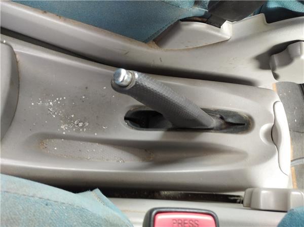 palanca freno de mano nissan almera tino 22 1