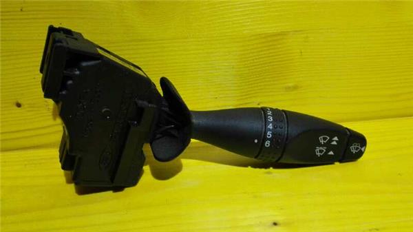 mando limpiaparabrisas ford mondeo berlina 18