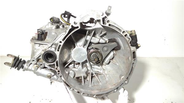 caja cambios manual nissan almera tino v10m 0