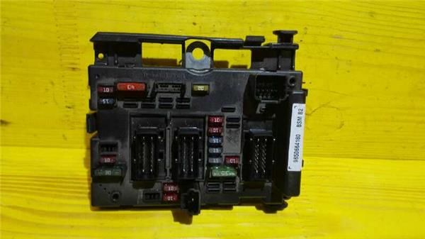 caja reles peugeot 206 berlina 1.4 hdi (68 cv)