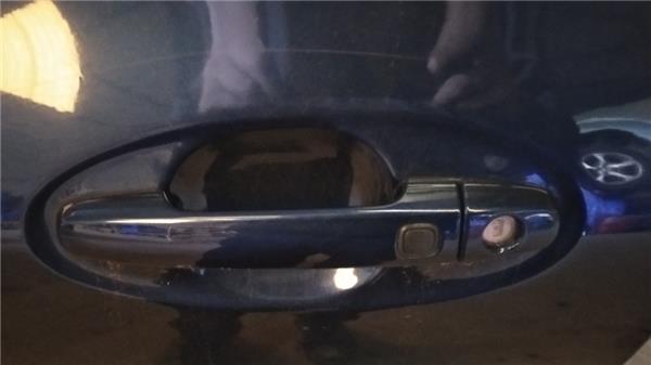 maneta exterior delantera izquierda toyota ya