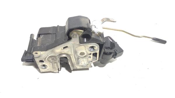 cerradura puerta delantera izquierda mercedes