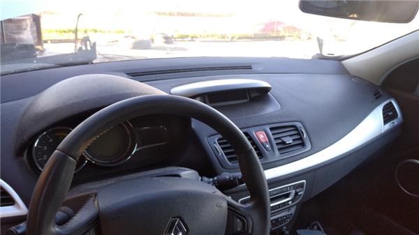 salpicadero renault megane iii berlina 5p 200