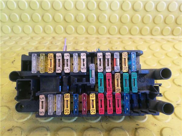 caja reles citroen xsara berlina 20 hdi 90 cv