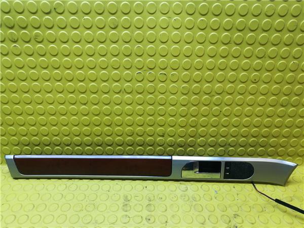 manilla interior puerta delantera izquierda v