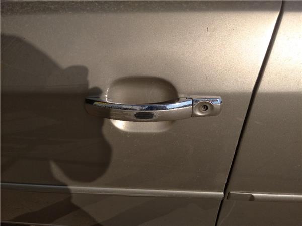 maneta exterior delantera izquierda ford mond