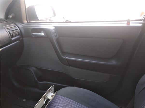 guarnecido puerta delantera derecha opel astr