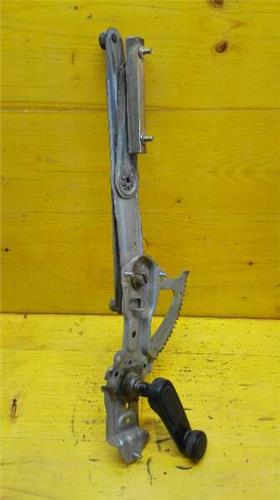 elevalunas manual trasero derecho peugeot 205