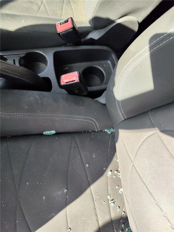 anclaje cinturon delantero izquierdo ford fiesta (cnn) trend