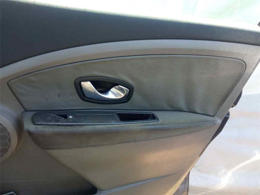 manilla interior puerta delantera derecha renault megane iii fastback 1.5 dci (bz09, bz0d) 110cv 1461cc