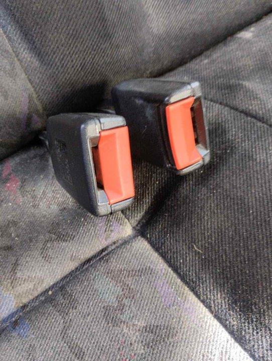 anclaje cinturon trasero derecho volkswagen golf iii (1h1)(11.1991) cl