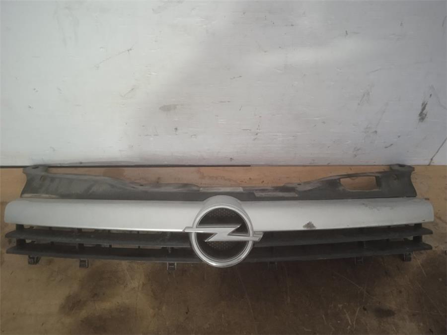rejilla capo opel astra h berlina enjoy