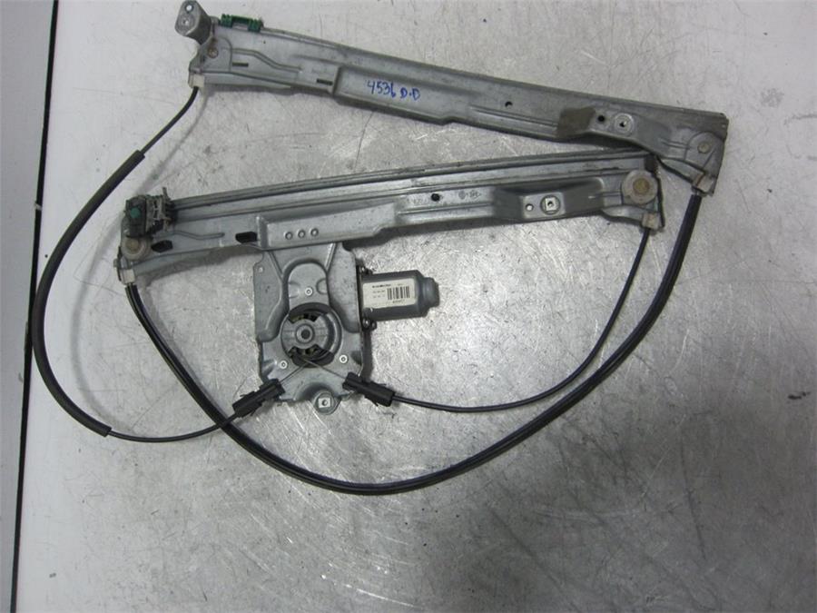 elevalunas electrico delantero derecho renault clio iii authentique