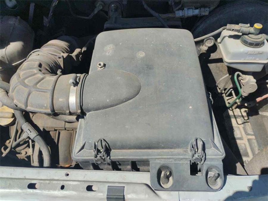 carcasa filtro aire renault master ii furgón 2.5 dci 120cv 2464cc