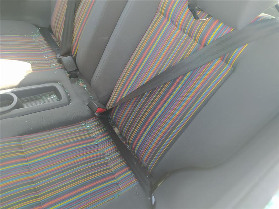 anclaje cinturon trasero izquierdo volkswagen fox (5z1)(04.2005) básico