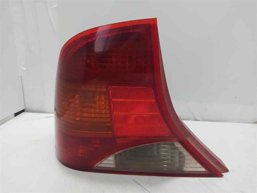 piloto trasero izquierdo ford focus berlina (cak) ambiente