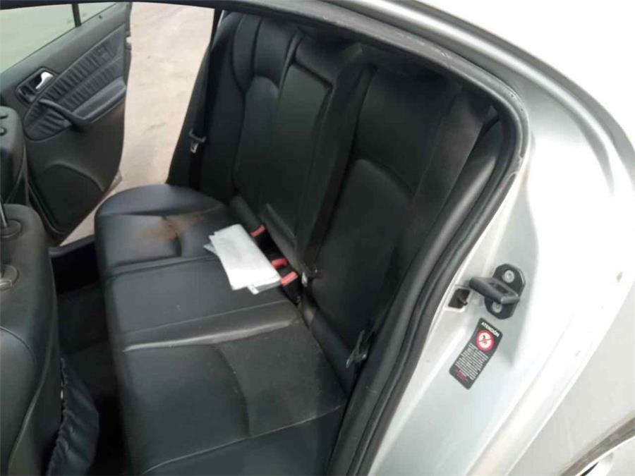 asientos traseros izquierdo mercedes benz clase c c 200 kompressor (203.045) 163cv 1998cc