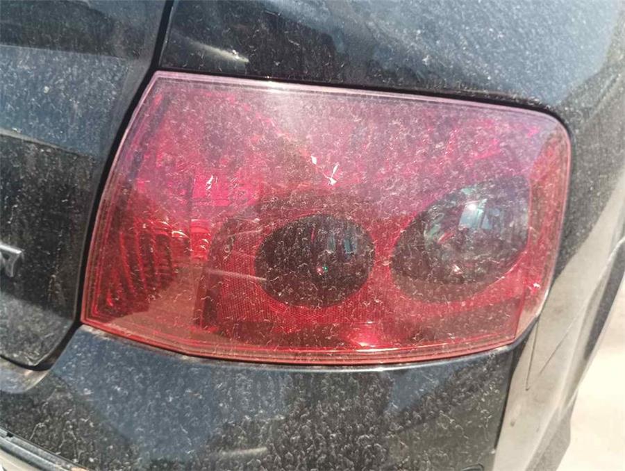 piloto trasero derecho peugeot 407 sw premium