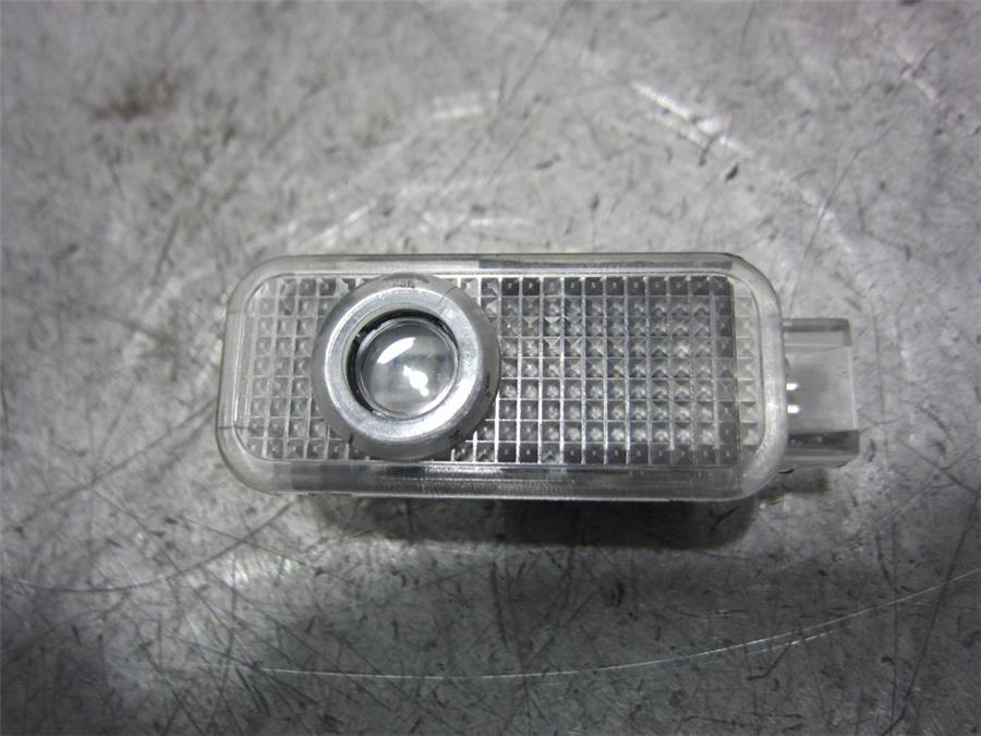 luz interior techo audi q8 (4mn) 50 tdi quattro