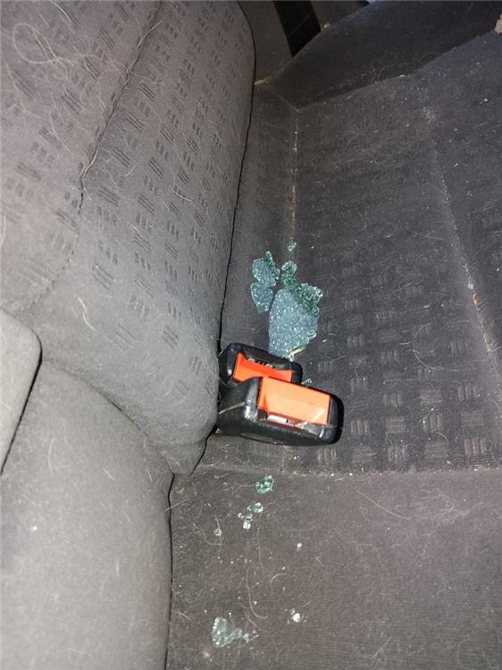 anclaje cinturon trasero izquierdo volkswagen passat berlina (3b3) comfortline