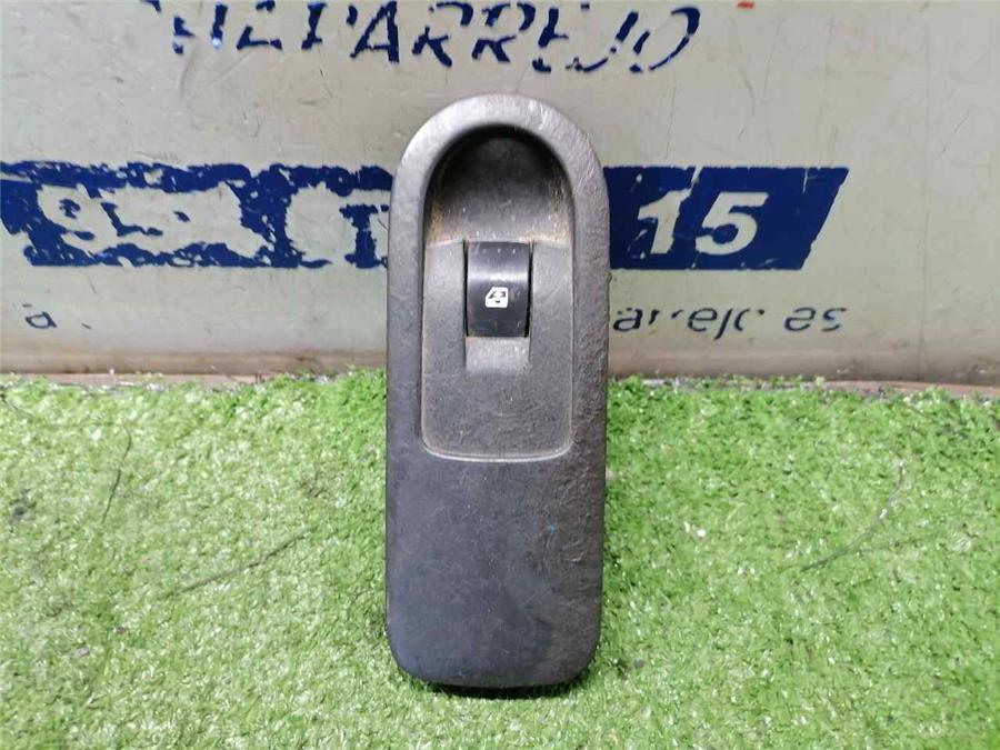 botonera puerta delantera derecha renault scenic ii 1.5 dci d (82 cv)