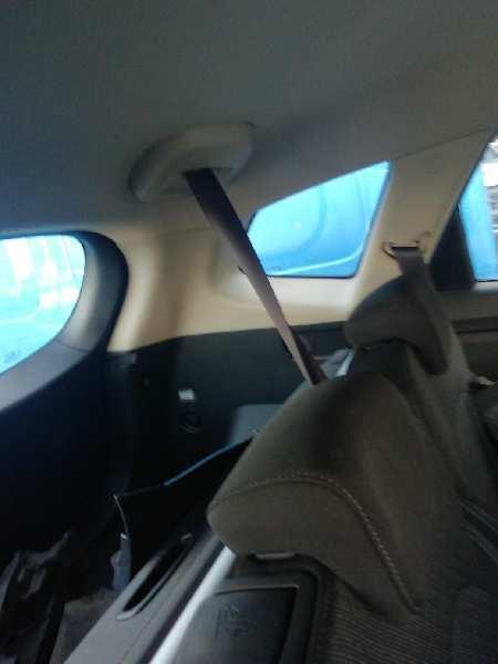 cinturon seguridad trasero central kia carens kia carens drive