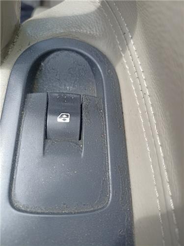 botonera puerta delantera derecha renault scenic ii (jm)(2003 >) 1.9 authentique [1,9 ltr.   88 kw dci diesel]