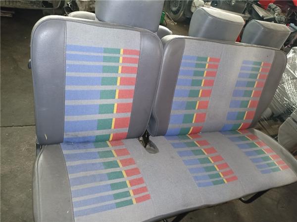 asientos traseros renault trafic furgón (txx) 2.1 d