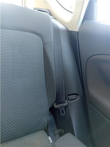 cinturon seguridad trasero izquierdo seat alt