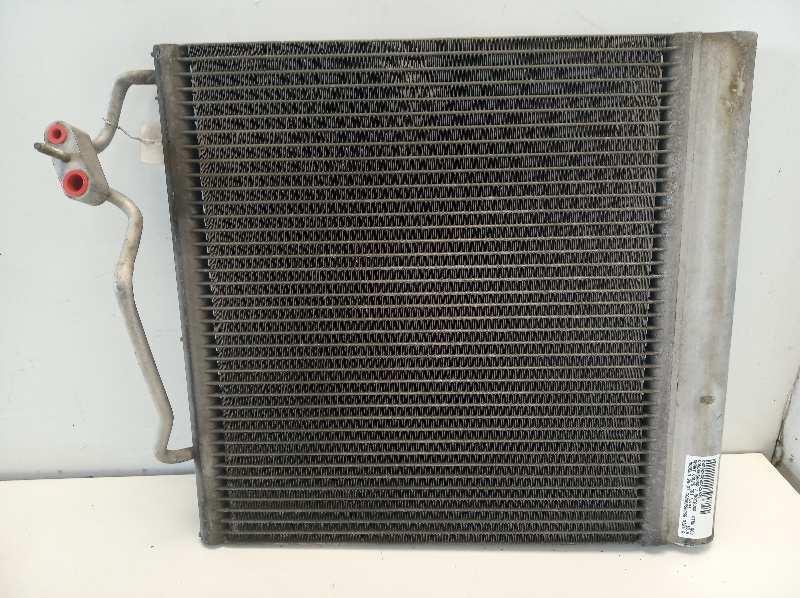 radiador aire acondicionado smart coupe motor 0,8 ltr.   30 kw cdi cat