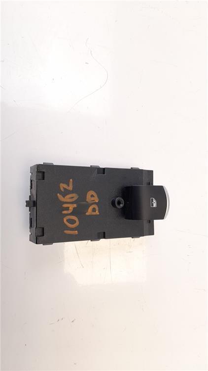 botonera puerta delantera derecha alfa romeo giulia (952) motor 2,2 ltr.   132 kw jtdm cat