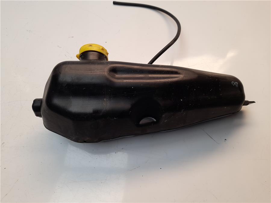 Deposito Limpiaparabrisas DACIA II