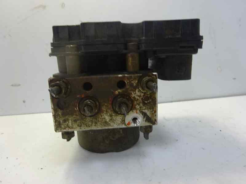 nucleo abs toyota yaris (ncp1/nlp1/scp1) motor 1,4 ltr.   55 kw turbodiesel cat