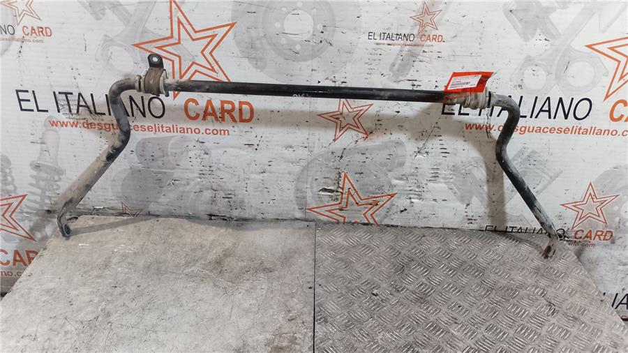 barra estabilizadora trasera nissan