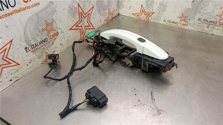 maneta exterior delantera derecha ford focus berlina (cb4) titanium