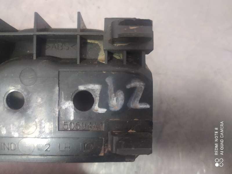 manilla interior puerta delantera izquierda toyota avensis berlina (t25) 2.0 d4 d executive sedán (4 ptas)