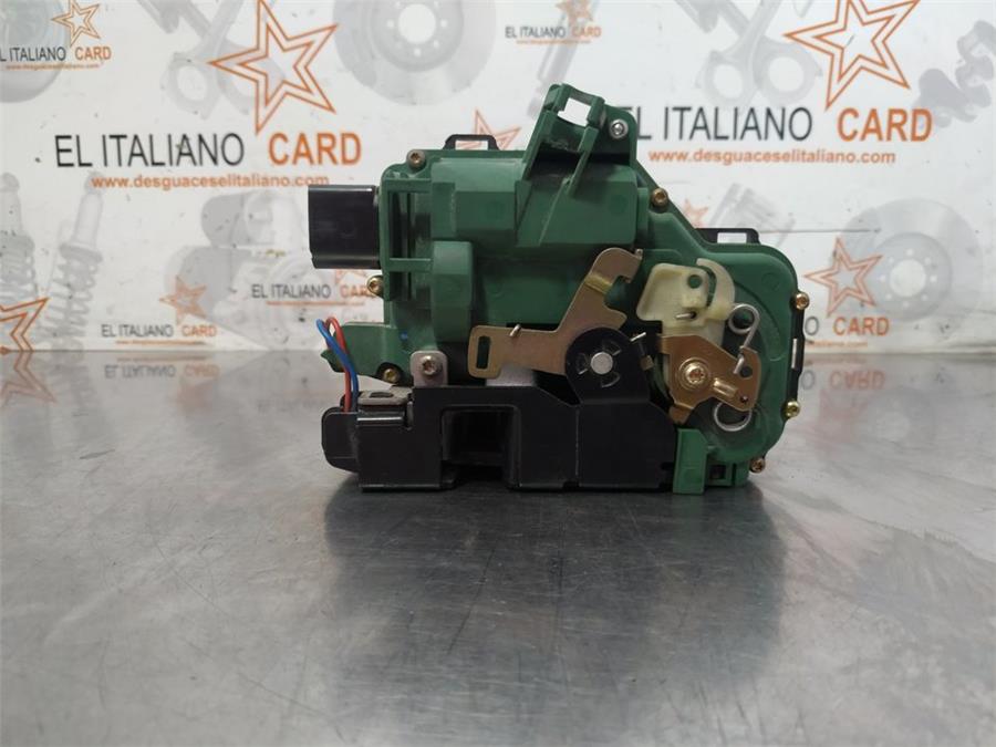 cerradura puerta trasera derecha seat leon (1m1) signo
