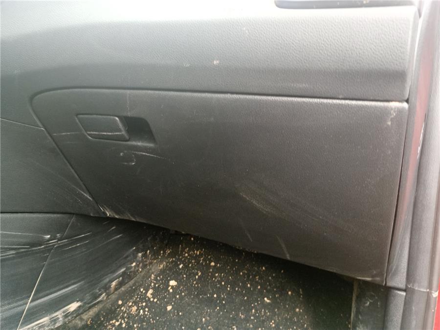 guantera salpicadero kia xceed emotion