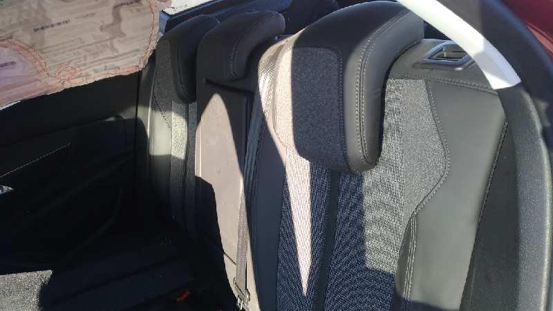 asientos traseros peugeot 3008 limusina 1.6 hdi 114cv 1560cc