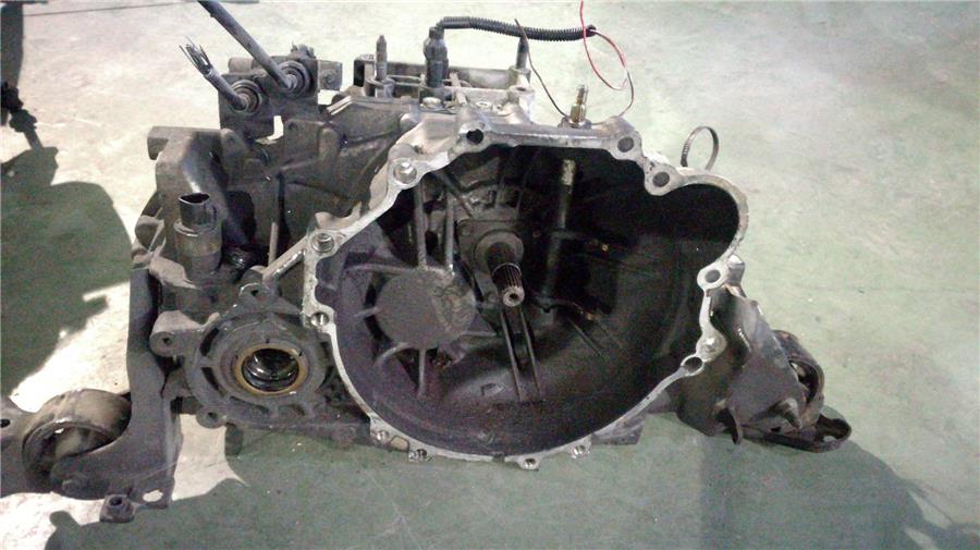 caja cambios manual hyundai elantra (xd) *