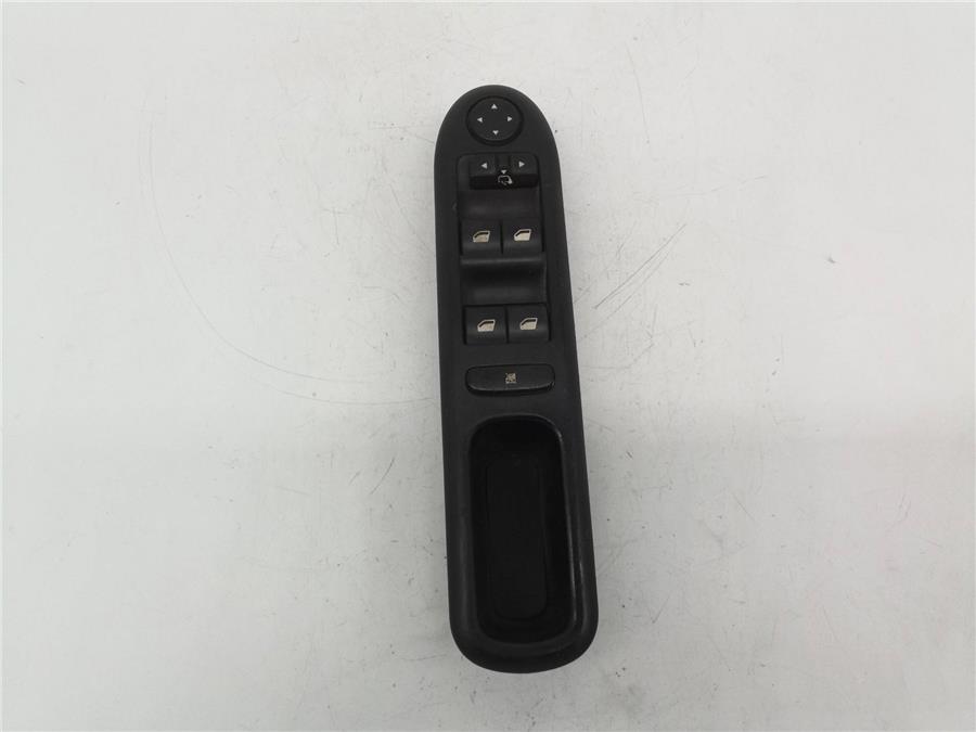 botonera puerta delantera izquierda peugeot 407 *